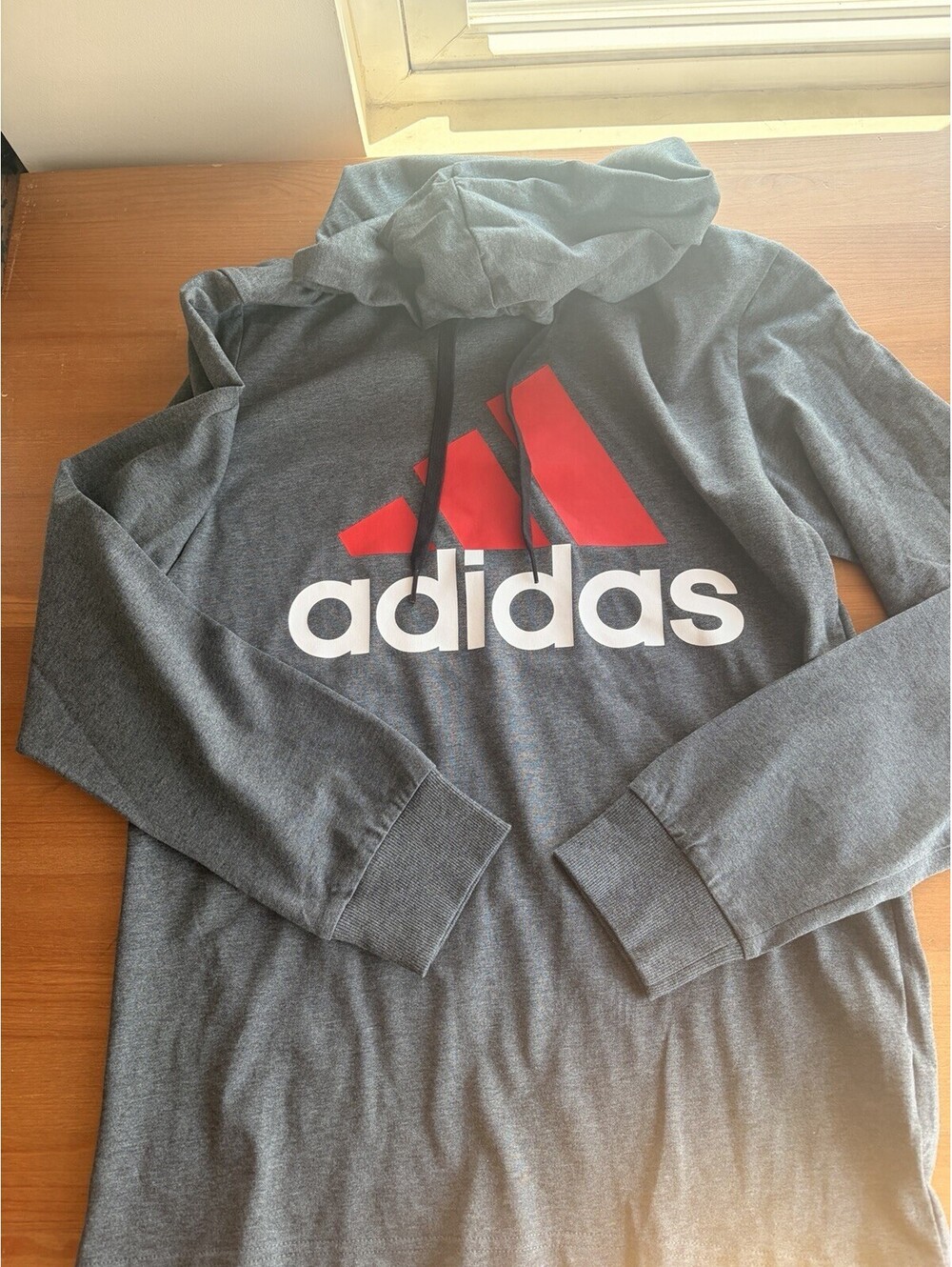 Adidas Gray Men’s Fleece Pullover With Logo Hoodie Size Small Casual Wear.